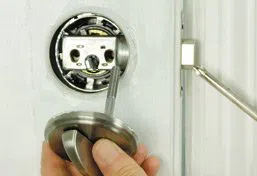 Amber Locksmith Store Beverly, NJ 609-534-9556 - Lock-replace